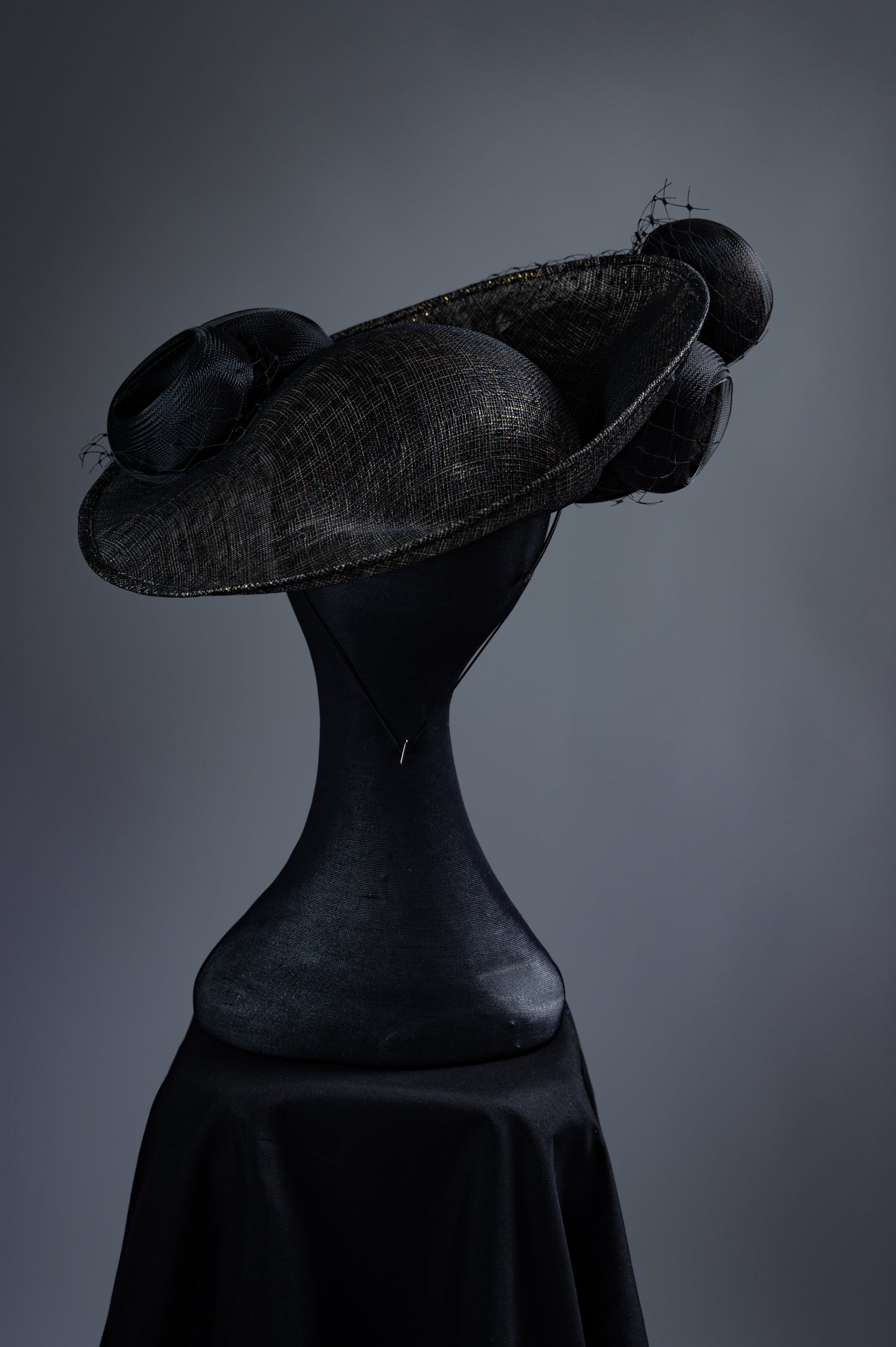 Black and Gold Saucer Fascinator with Crinoline flowers